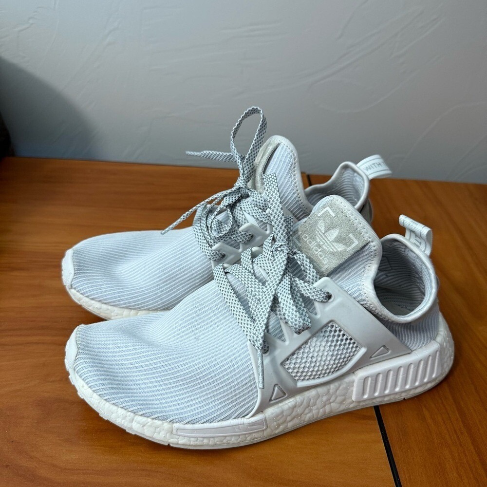 adidas Women's NMD XR1 'Triple White'‎ Sneaker BB3684 W7.5